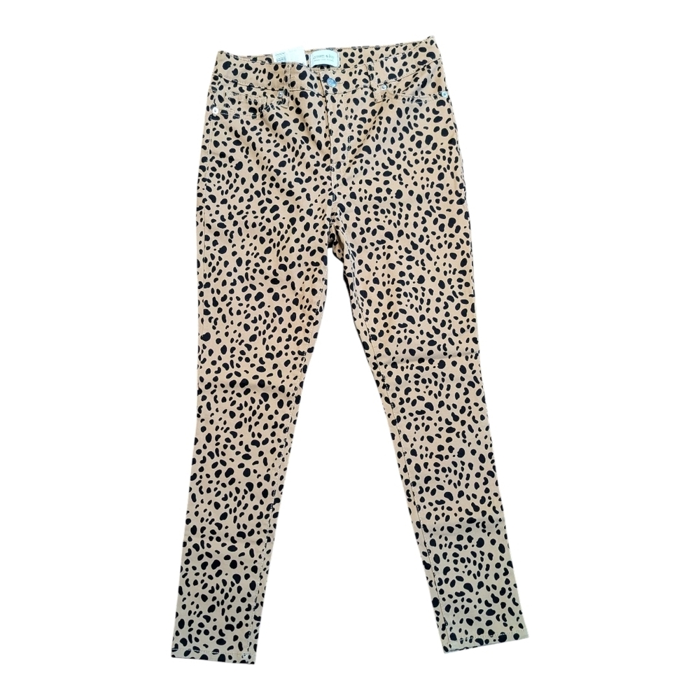 NWT Crown & Ivy Leopard Print Pants